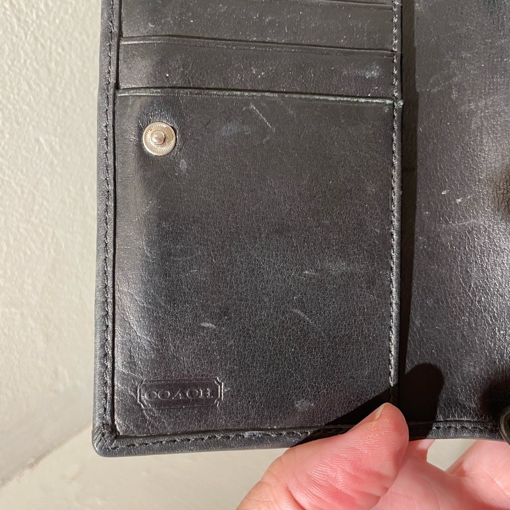 Coach Wallet - Picture 6 of 8